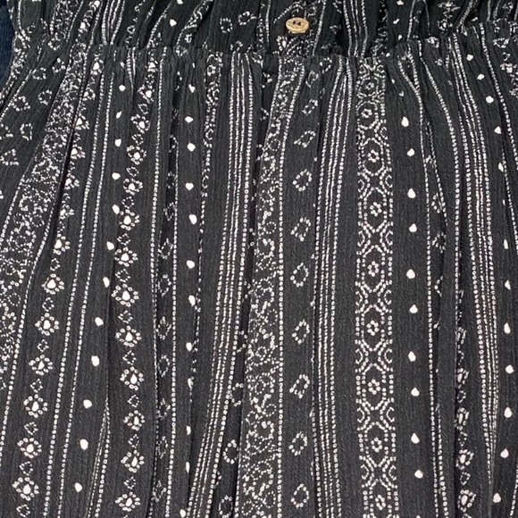 By Together Floral Button Down Puff Sleeve Wide Leg Stretchy Waist Jumpsuit SZ L - Picture 10 of 11